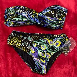 Beautiful Tara Grinna swimsuit.